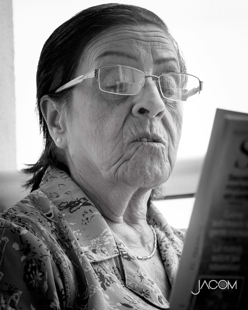 “Escribo para un mundo simple, descomplicado”: Oliva Sossa de Jaramillo